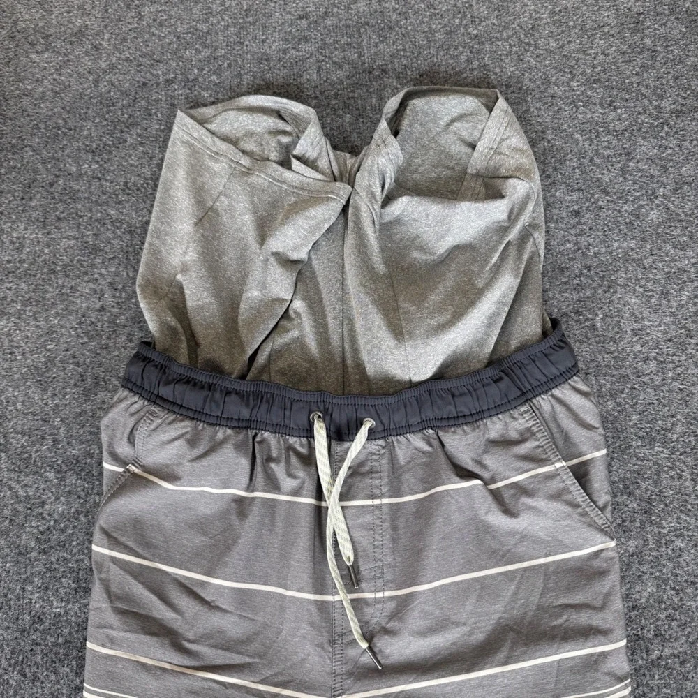 Vuori Mens Grey Striped Board Shorts Size L Performance Stretch Swim Trunks